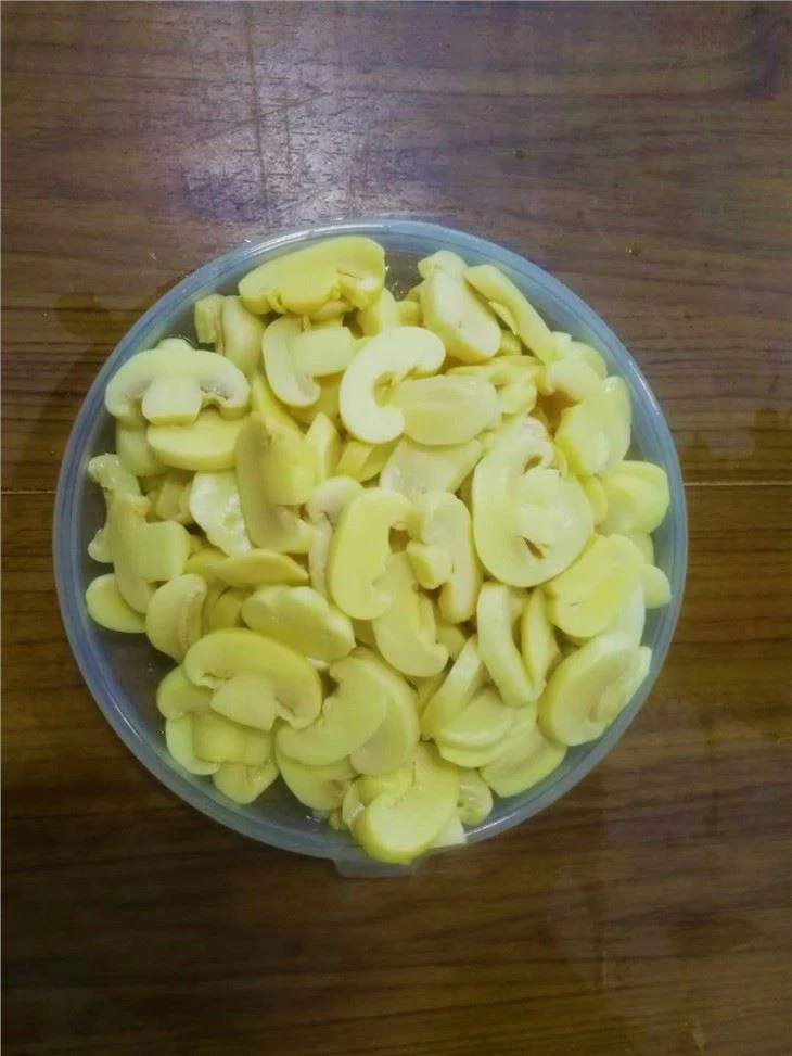 Fresh Champignon In Brine In Slice